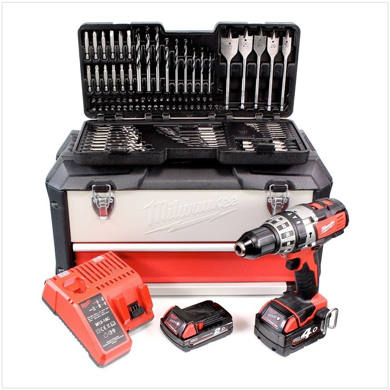 Taladro percutor inalmbrico Milwaukee M18 MBox 100PD-421C 18 V + 2 bateras + cargador + set broca y taladro 100 piezas en estuche